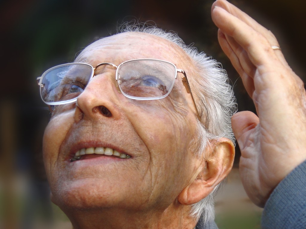 Moradias destinadas a grupos específicos de idosos podem oferecer maior conforto aos seus habitantes?